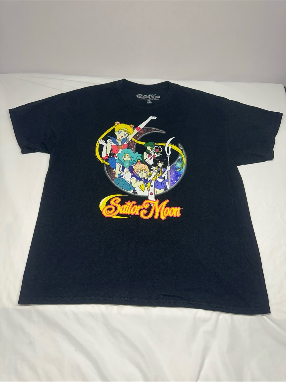 Sailor Moon Graphic Tee - Black Fan Crewneck vintage